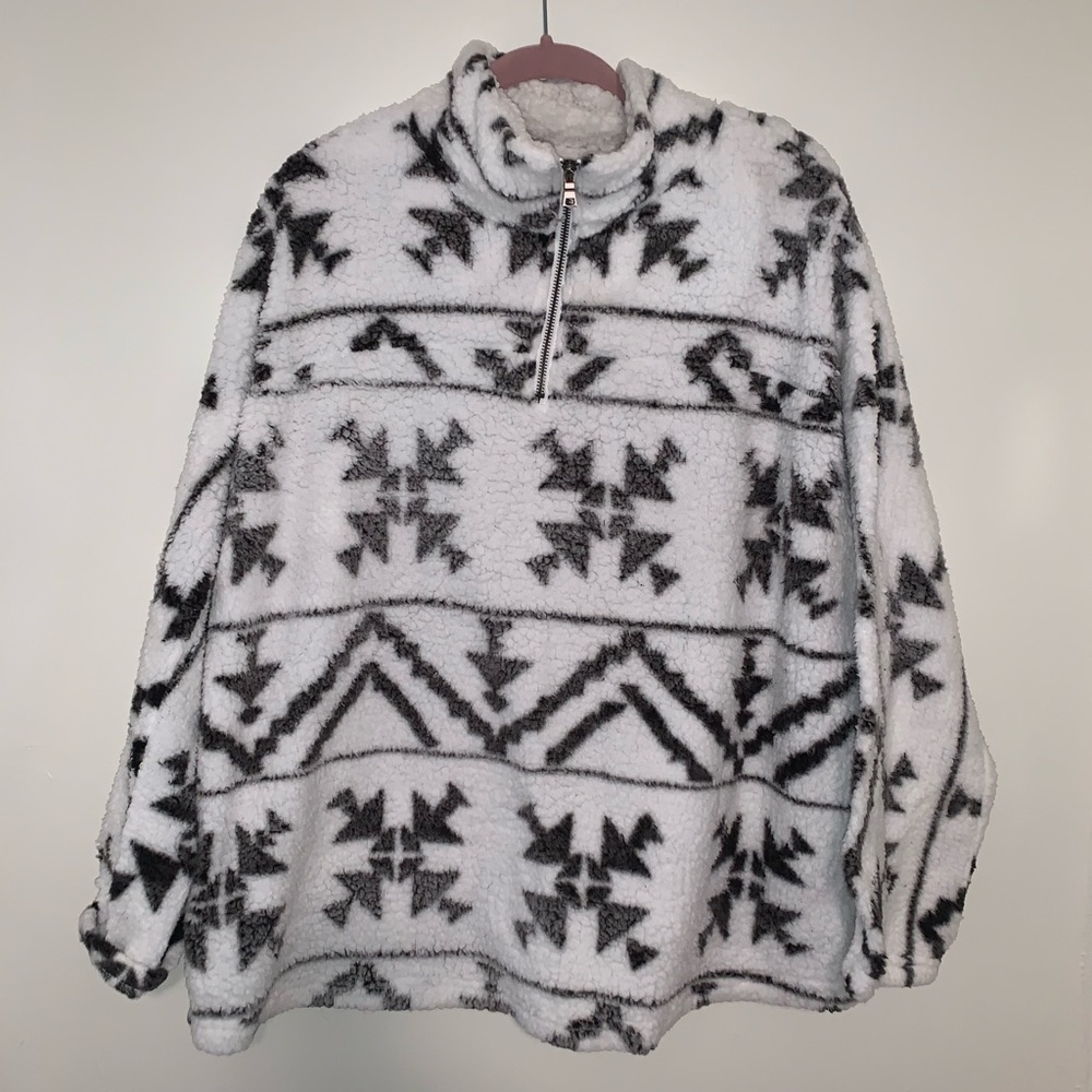 NWOT Sherpa Quarter Zip